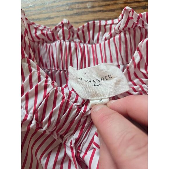 Tuckernuck Pomander Place Red Stripe Rae Blouse sz Medium - Picture 3 of 5